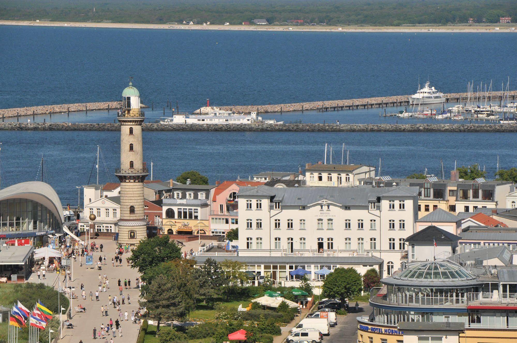 Hotel Am Leuchtturm Rostock Exterior foto
